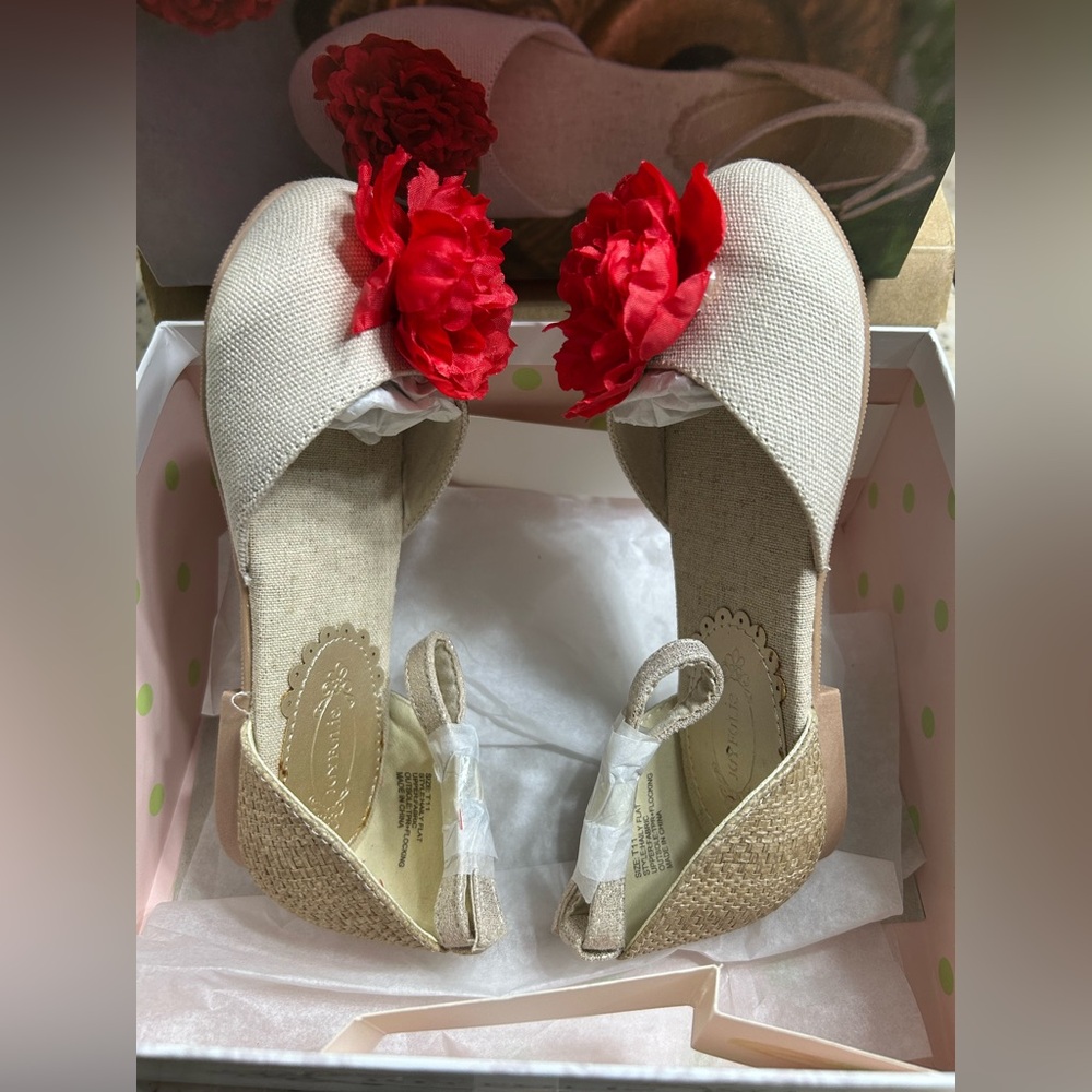 NEW Joyfolie Hailey Flat Mary Jane Youth Shoe Sz 11 Girl Y11 Red Flower Holiday - Picture 5 of 14